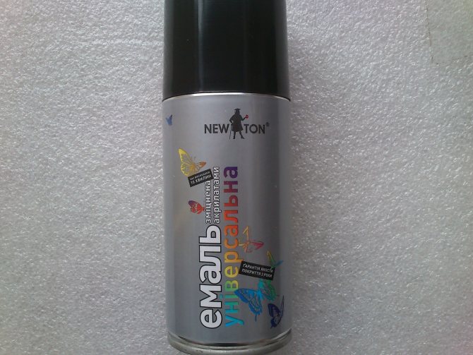 Peinture résistante à la chaleur pour métal jusqu'à 1000 degrés: types, propriétés et avantages