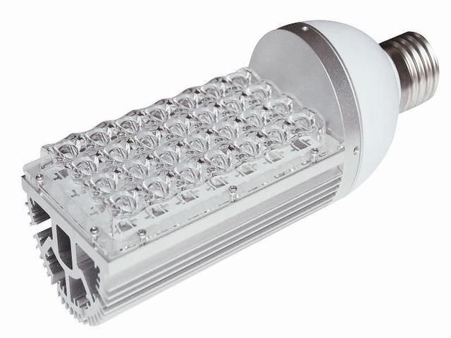 Lampe LED E40 : appareil, caractéristiques, portée