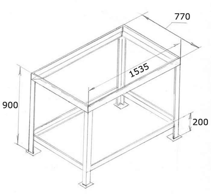 Établi de bricolage dans le garage et le processus de fabrication