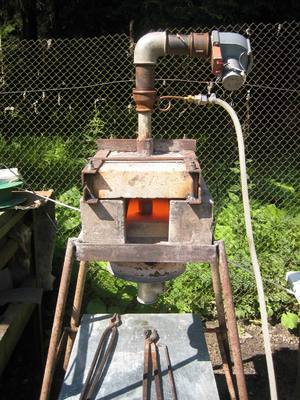 Comment faire une forge à gaz de vos propres mains: conseils + dessins pour aider les artisans à domicile