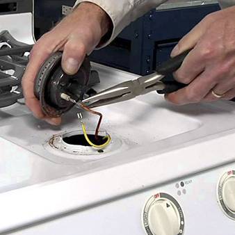 Réparation de cuisinière à gaz à faire soi-même : problèmes d'allumage électrique, robinet, thermocouple, combustion et autres, réparation des modèles Hephaestus, Hans, Darina, Indesit, Ariston, Ardo