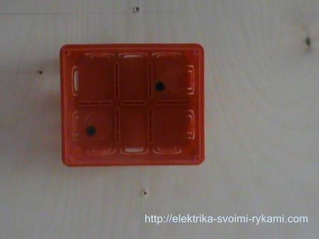 Comment brancher un interrupteur double pour deux ampoules : schémas + conseils de branchement