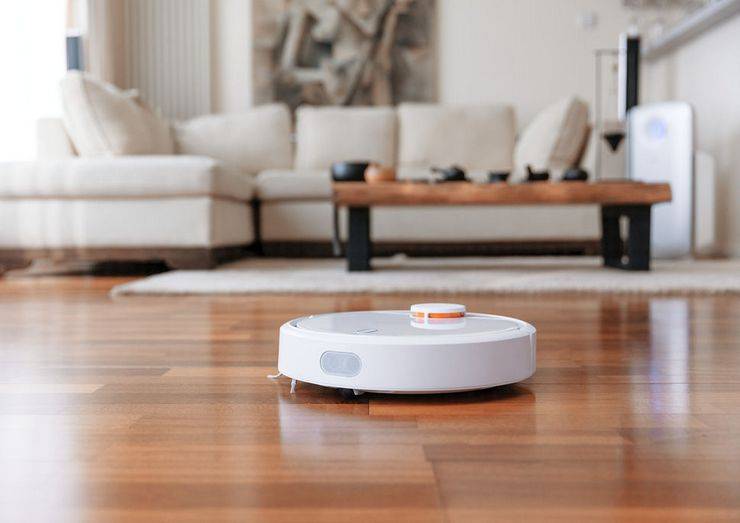Vaut-il la peine d'acheter un aspirateur robot: les capacités des unités, les opinions et les critiques des propriétaires