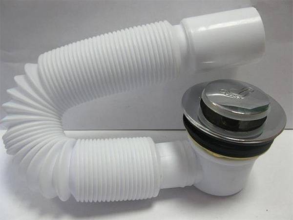 Installation d'une cabine de douche (49 photos): dans quel ordre installer, installer et raccorder de vos propres mains, comment installer et raccorder une cabine de douche à l'alimentation en eau