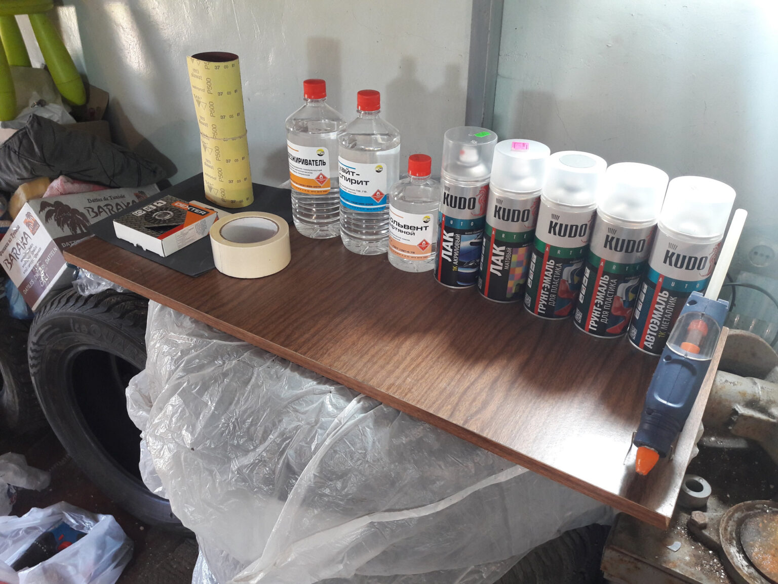 Comment peindre un bain à la maison: instructions détaillées