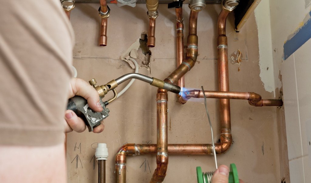 Tuyaux en cuivre pour le gaz: exigences et caractéristiques d'installation