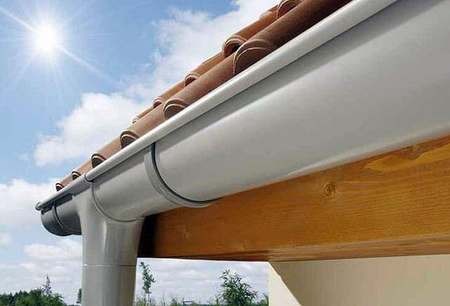 Installation d'un système de gouttière : les principales étapes de l'auto-installation de gouttières