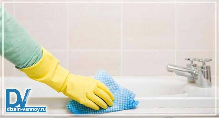 Peinture de bain DIY avec émail : un guide de restauration étape par étape