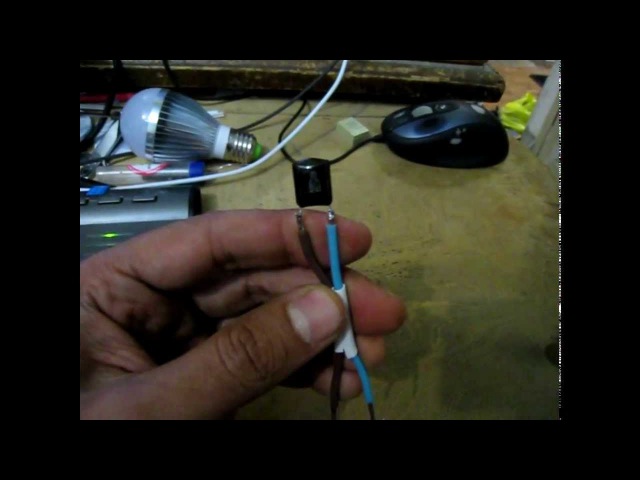 Pourquoi les voyants LED clignotent : dépannage + comment réparer