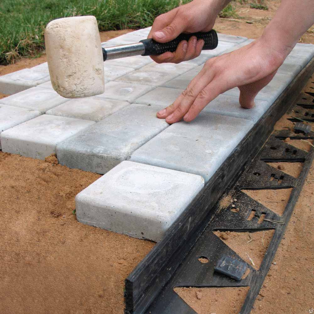 Comment choisir des dalles de pavage ou des pavés | Le blog de construction de Viti Petrov