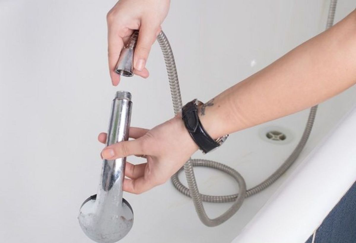 Comment réparer un tuyau de douche s'il fuit