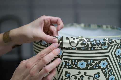 Comment fabriquer soi-même un abat-jour pour lampadaire: une sélection d'idées et des instructions de montage détaillées