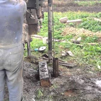 Écope à faire soi-même pour un puits: un exemple de fabrication + comment travailler correctement