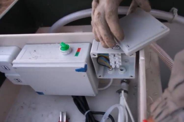 Réparation de la fosse septique "Topas": caractéristiques du professionnel et du libre-service