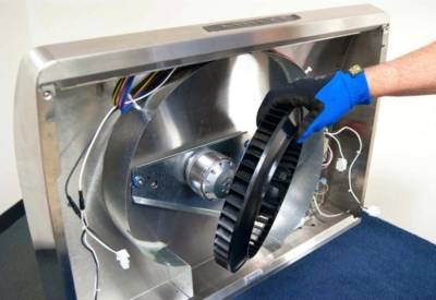 Comment démonter le ventilateur d'extraction dans la salle de bain: instructions de démontage et de nettoyage du ventilateur d'extraction