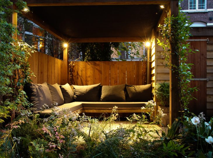 Caractéristiques de l'éclairage décoratif d'une maison de campagne