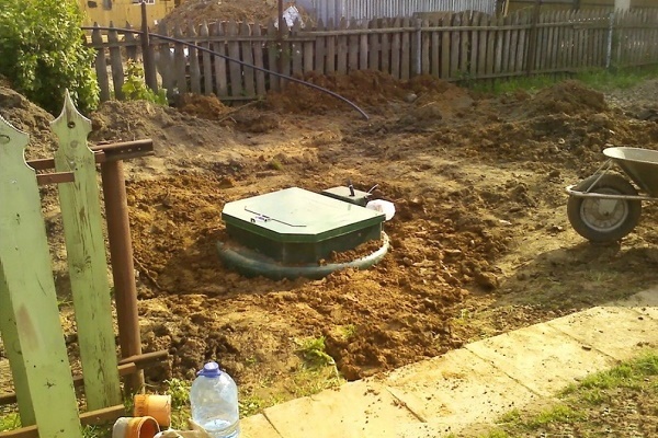 Fosse septique "flotenk" (flotenk): bilan, avis, caractéristiques, avantages et inconvénients - point j