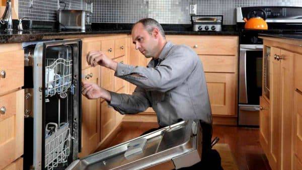 Installation d'un lave-vaisselle Bosch : comment installer et connecter correctement un lave-vaisselle