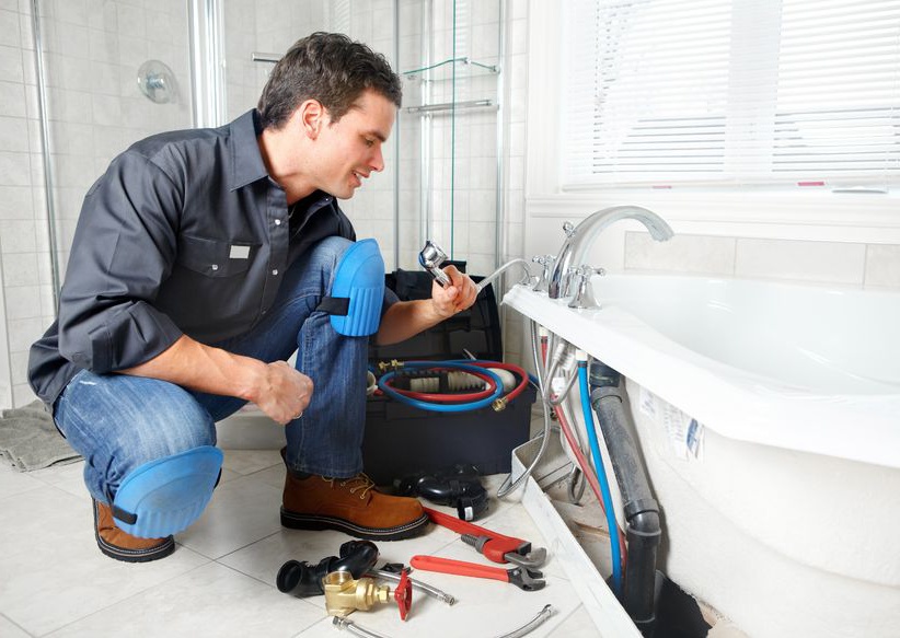 Comment choisir un bain acrylique: réponses détaillées aux questions