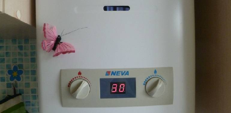 Comment nettoyer la colonne de gaz bosch de vos propres mains: instructions pour nettoyer les principaux composants