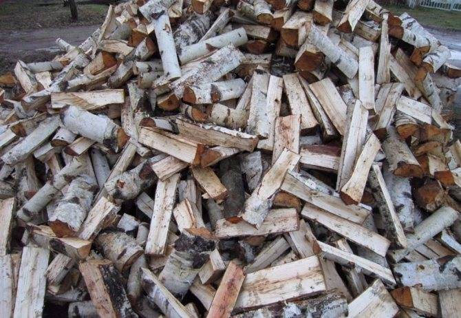 Nous assemblons un four à briques à bois de nos propres mains