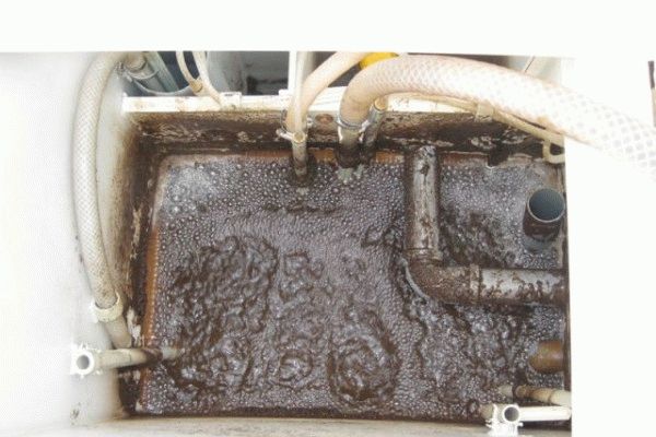 Comment la fosse septique Topas est-elle entretenue en hiver