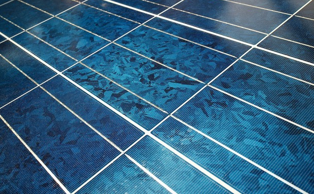 Panneaux solaires : classification + examen des panneaux des fabricants nationaux