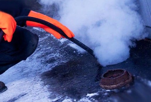 Comment dégeler une conduite d'eau gelée : un aperçu de 5 façons efficaces de résoudre le problème