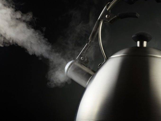 Éliminer un blocage dans un évier de cuisine