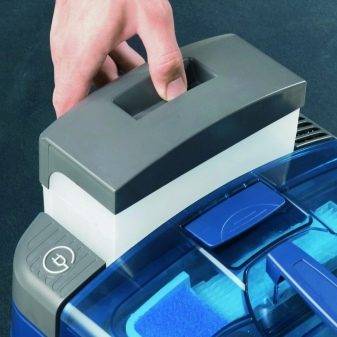 Examen de l'aspirateur de lavage Tomas Twin Panther: un break de la série économique