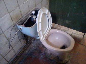 Fixation des toilettes au sol : un aperçu des méthodes possibles et des instructions étape par étape