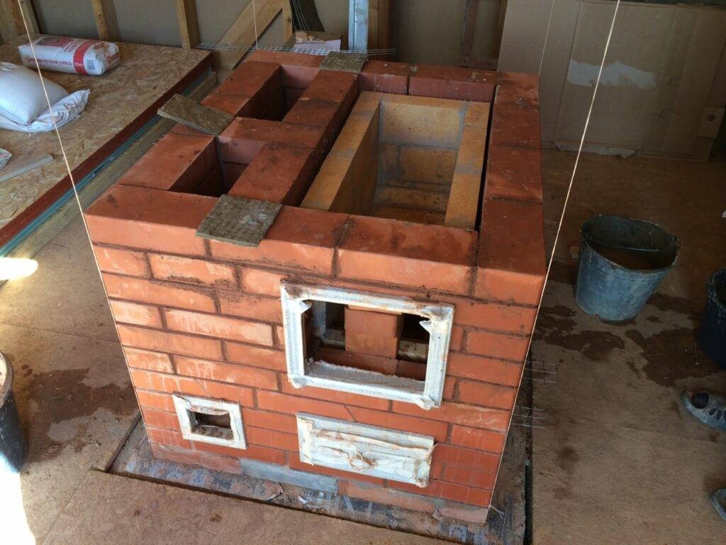 Schémas et instructions de pose de poêle à faire soi-même!