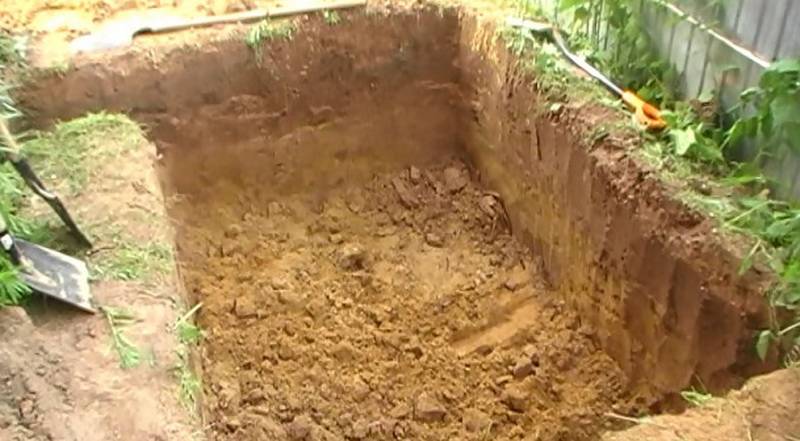 Comment faire une fosse septique à partir d'eurocubes de vos propres mains - instructions détaillées d'installation de photos