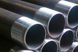 Comment choisir des tuyaux pour un puits - une comparaison des options en acier, en plastique et en amiante-ciment