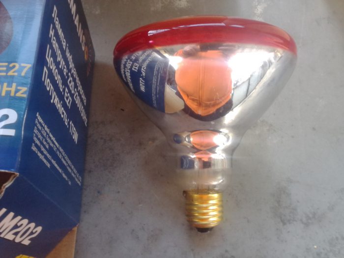 Lampe infrarouge pour le chauffage des locaux, animaux: règles de sélection, principe de fonctionnement