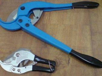 Coupe-tube pour tuyaux en plastique : choix du meilleur modèle + mode d'emploi