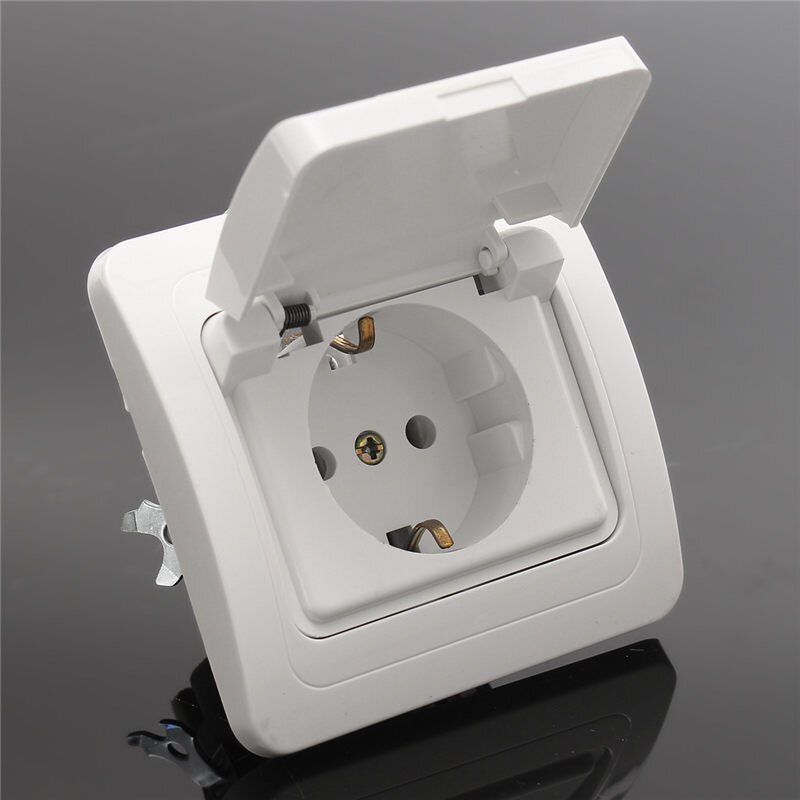 La pertinence de l'utilisation d'une prise étanche de type fermé ou ouvert et les options pour son emplacement dans la pièce