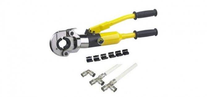 Comment choisir une pince à sertir pour tuyaux métal-plastique - nous analysons les critères de choix d'un outil