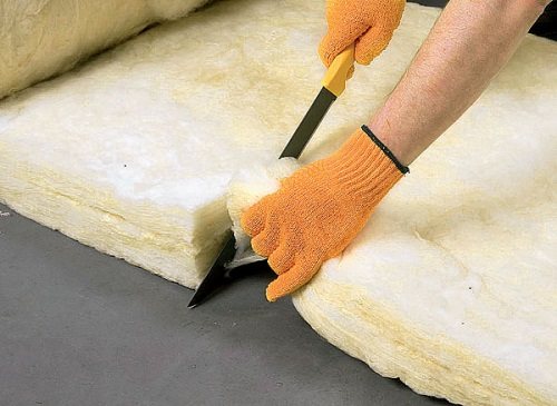 Comment isoler un appartement froid de l'intérieur : matériaux adaptés + notice de pose