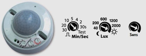 Capteurs de lumière extérieure TOP-5 pour allumer la lumière: les meilleurs modèles + les nuances de choix et de connexion