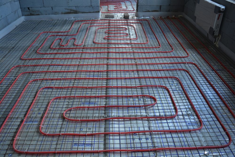 Tuyaux pour chauffage au sol à eau: types, meilleures options, aperçu de la marque