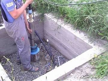 Installation d'une pompe dans un puits: technologie d'auto-assemblage et de remplacement en cas de réparation