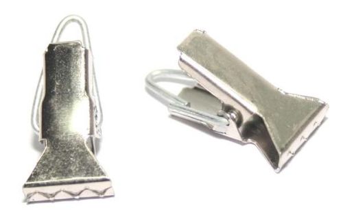 Comment accrocher des fenêtres avec du tulle sans corniches