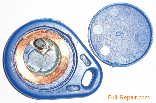 Comment ouvrir n'importe quel interphone d'entrée sans code d'ouverture ?