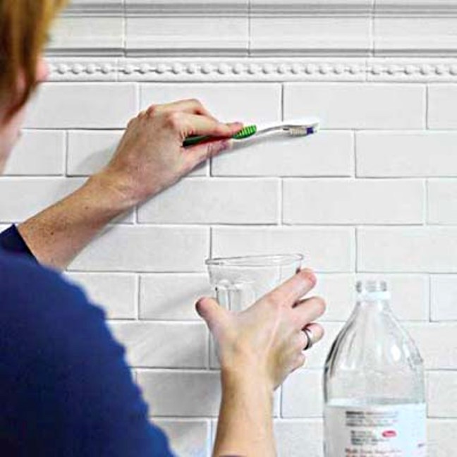 10 façons non conventionnelles d'utiliser une vieille brosse à dents