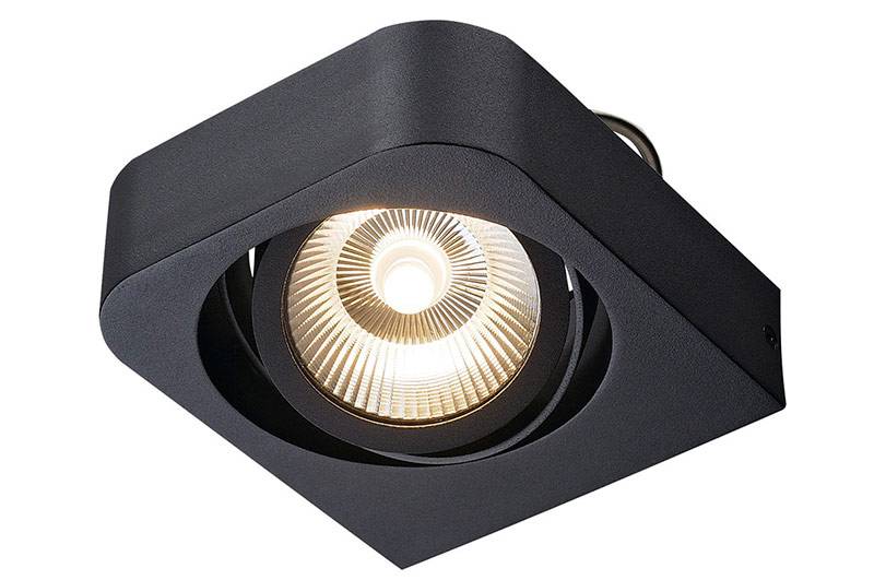 Lampes au-dessus du lit : TOP 10 des offres populaires et conseils pour choisir la meilleure