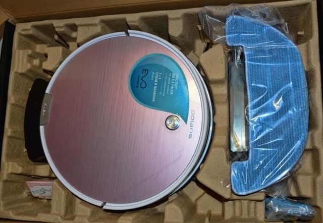 L'aspirateur robot polaris pvcr 0726w est un aspirateur robot bon marché mais bon.