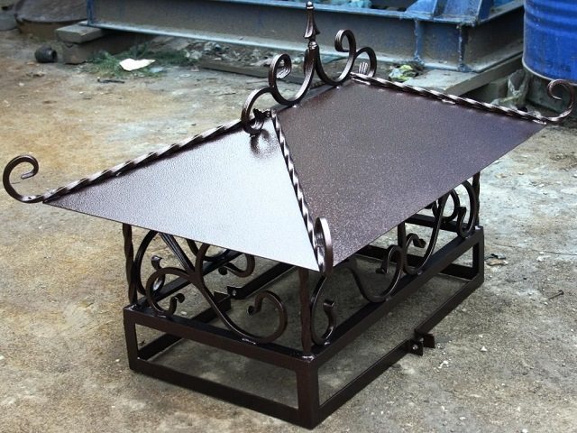 Pare-étincelles de cheminée : pourquoi en avez-vous besoin, comment le fabriquer vous-même et comment l'installer ?