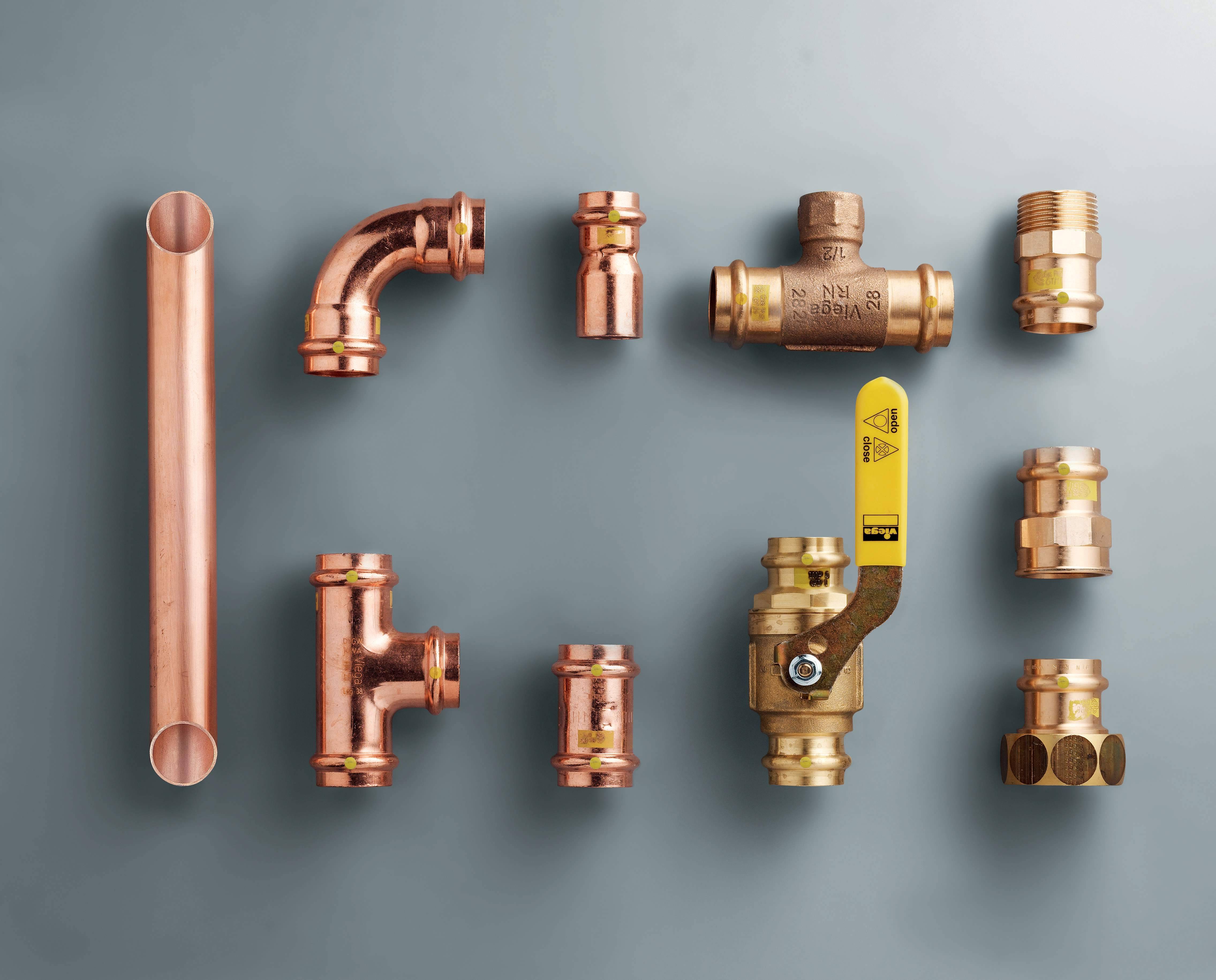 Tuyau en cuivre : caractéristiques, types et auto-assemblage | construire des conseils