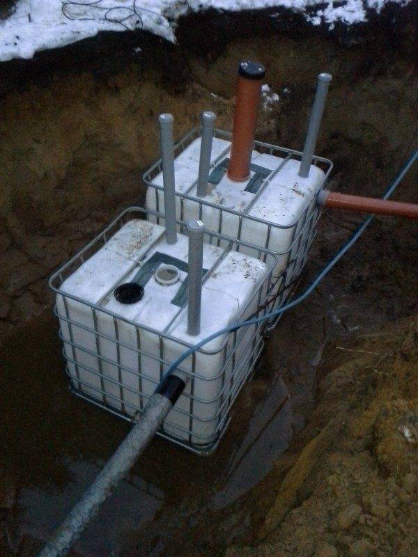 Installation à faire soi-même d'une fosse septique à partir d'eurocubes